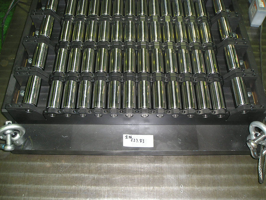3.多辊矫直机.jpg